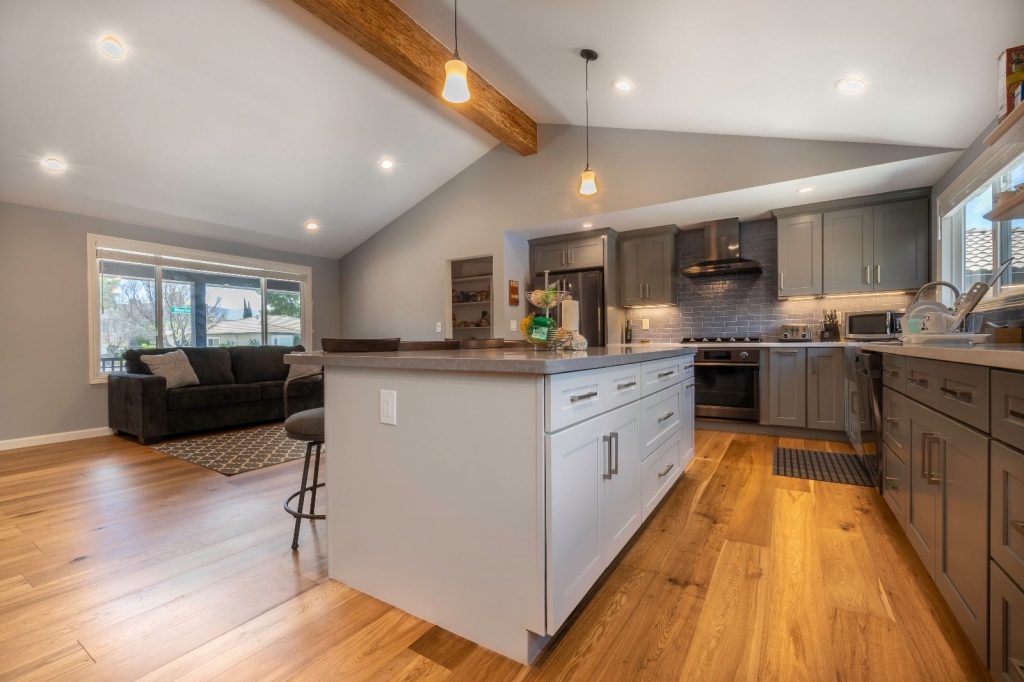 Roi on newly renovated marble countertop